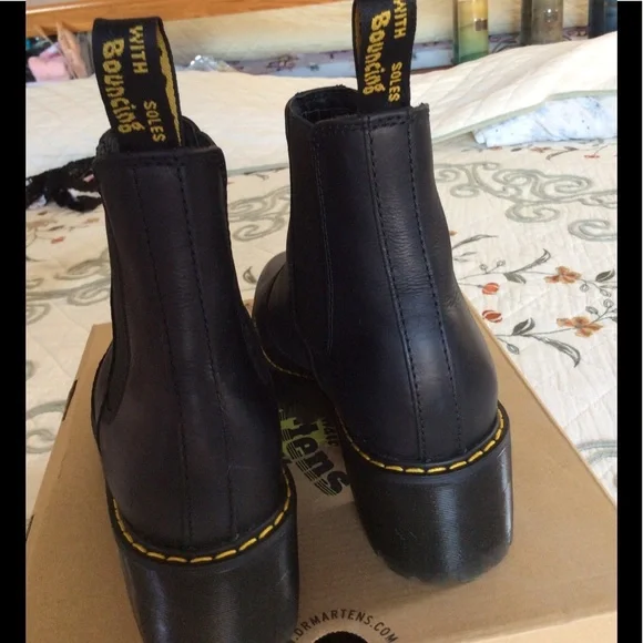 DR. Martens Rometty Chelsea boot - Picture 3 of 11